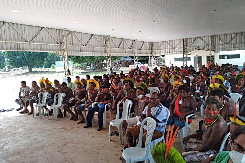 Secretaria dos Povos Indígenas e lideranças discutem estratégias para fortalecer autonomia de território Kayapó