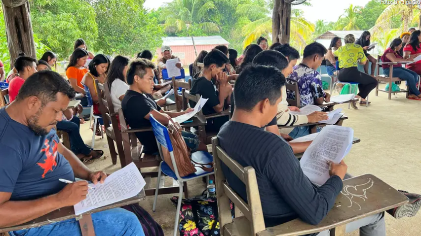 Indígenas da Aldeia Karapanatuba participam da construção da nova legislação