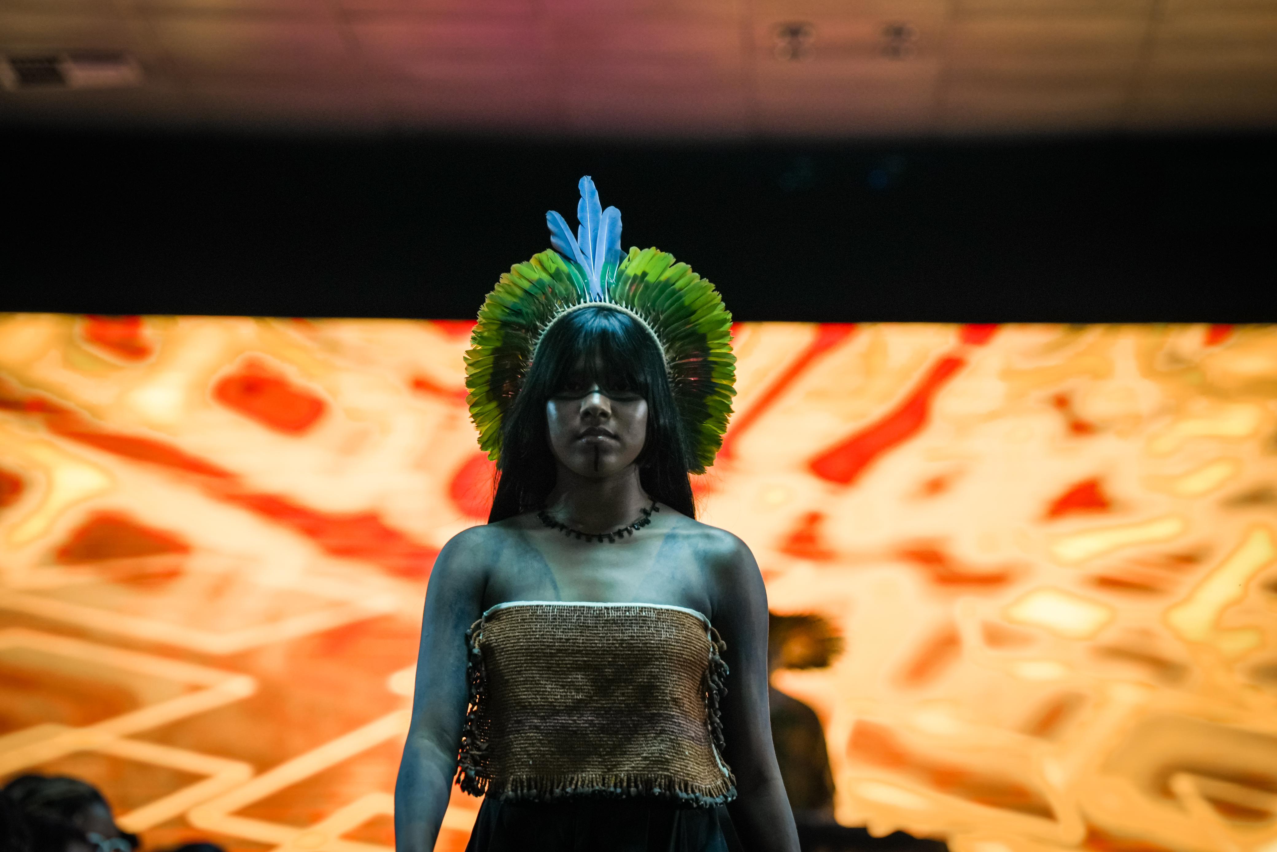 Desfile de Moda Indígena Ancestral