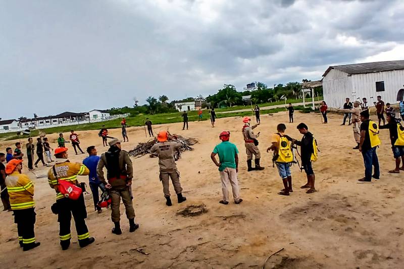 Parceria do Corpo de Bombeiros e Secretaria dos Povos Indígenas qualificou cerca de 30 indígenas para atuação como brigadistas no Alto Tapajós