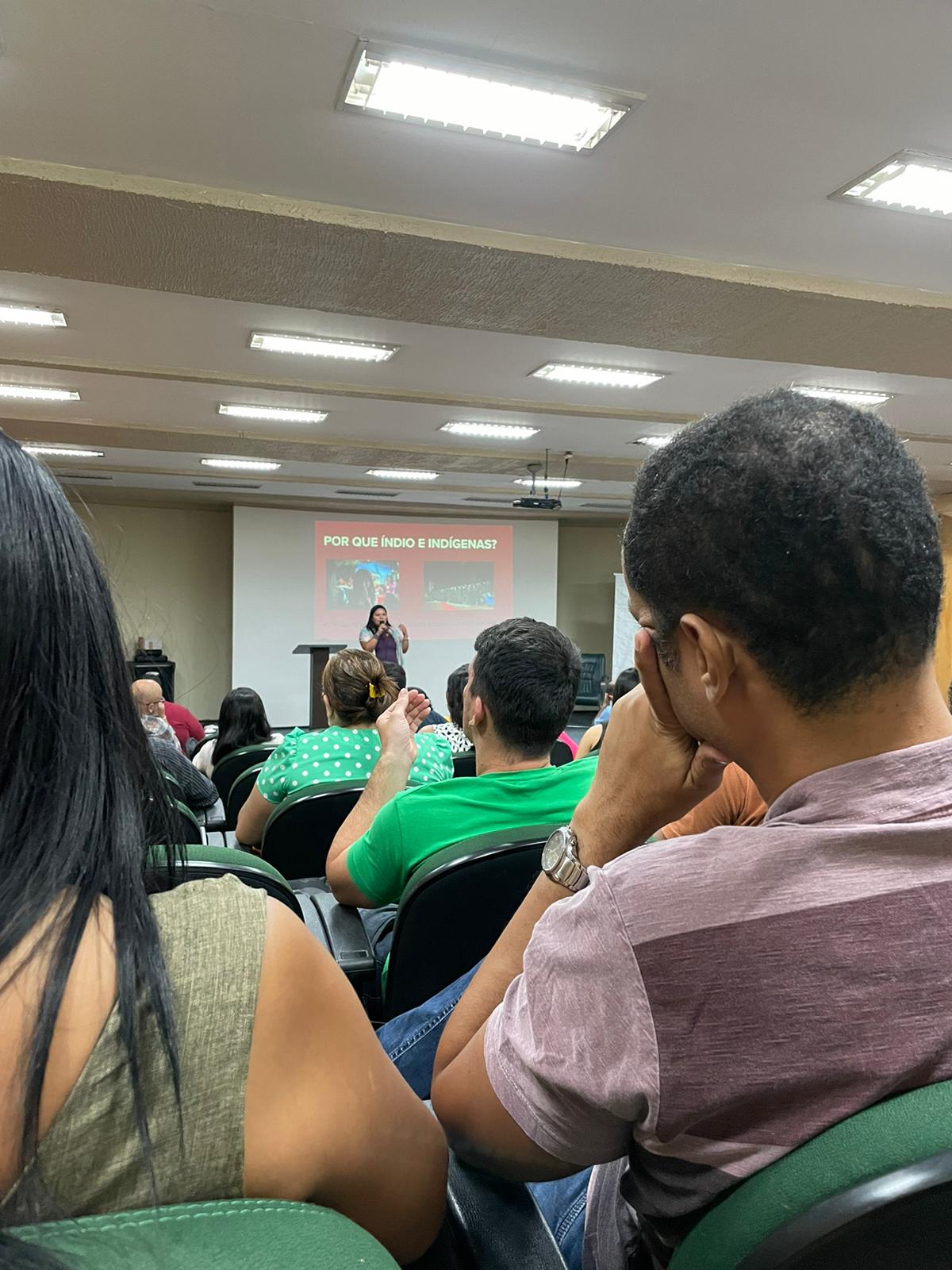 Servidores no curso Reflorestar Mentes