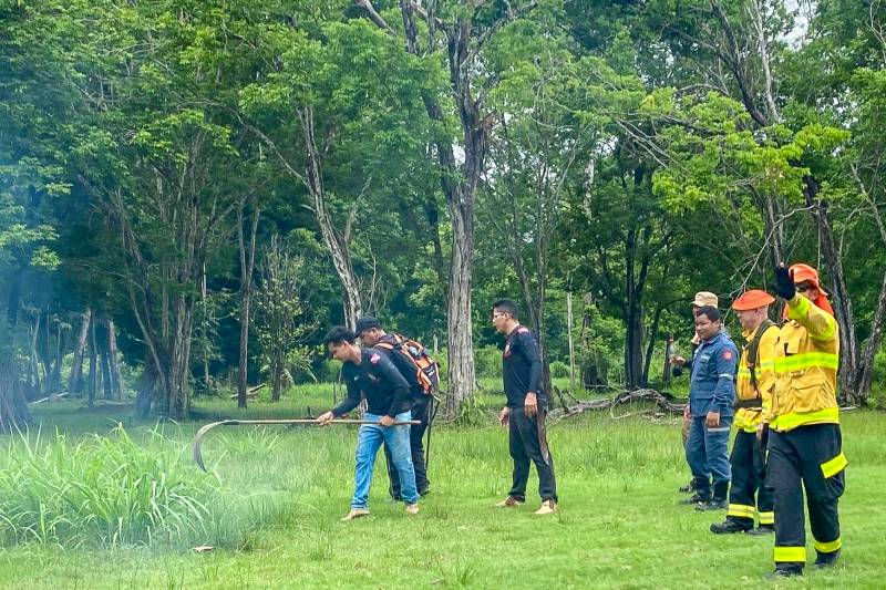 Ação integrada com o Corpo de Bombeiros Militar, Defesa Civil Municipal e Secretaria dos Povos Indígenas qualificou indígenas para combater o fogo